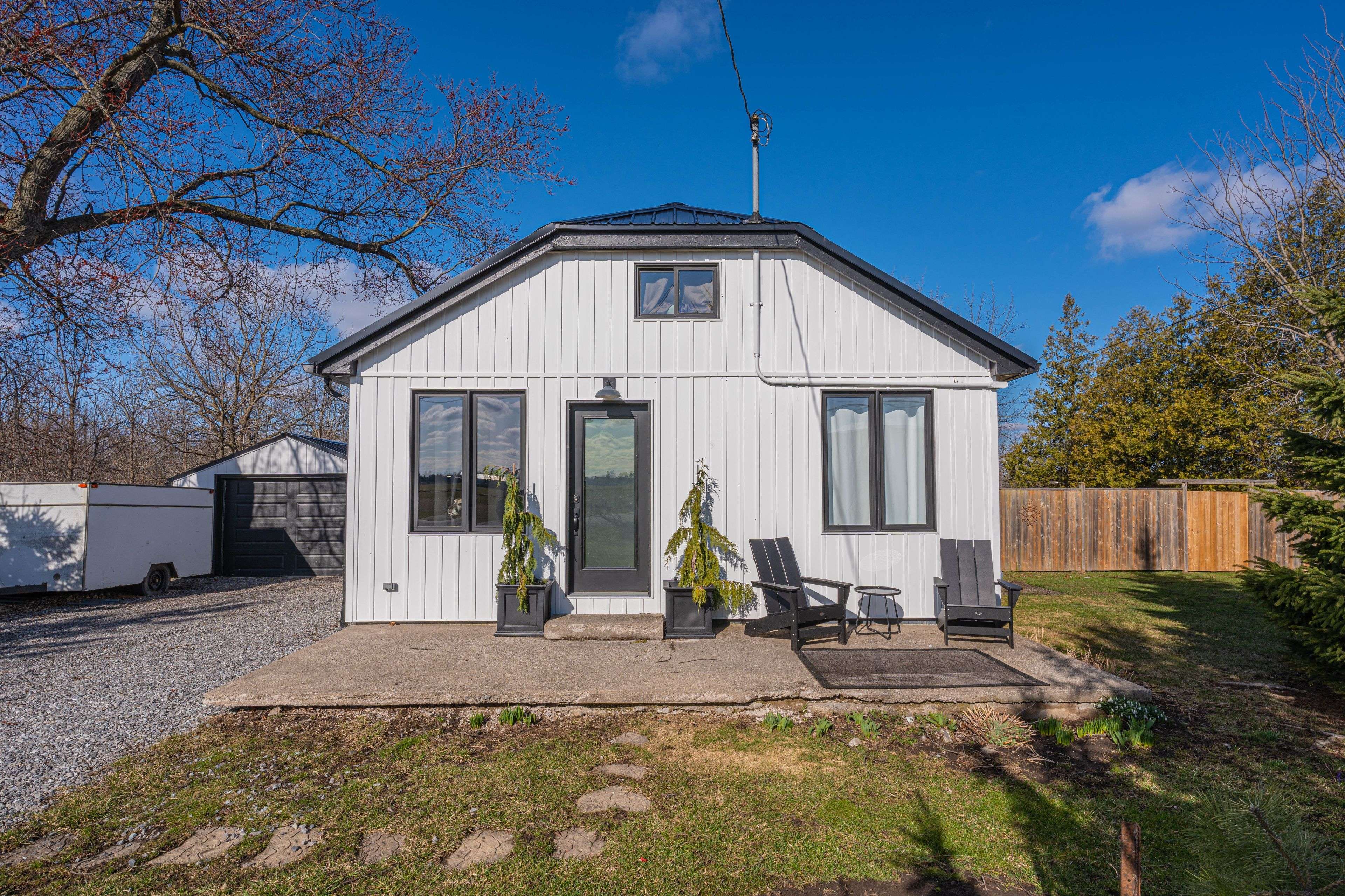 Port Colborne, ON L3K 5V3,1368 Lorraine RD