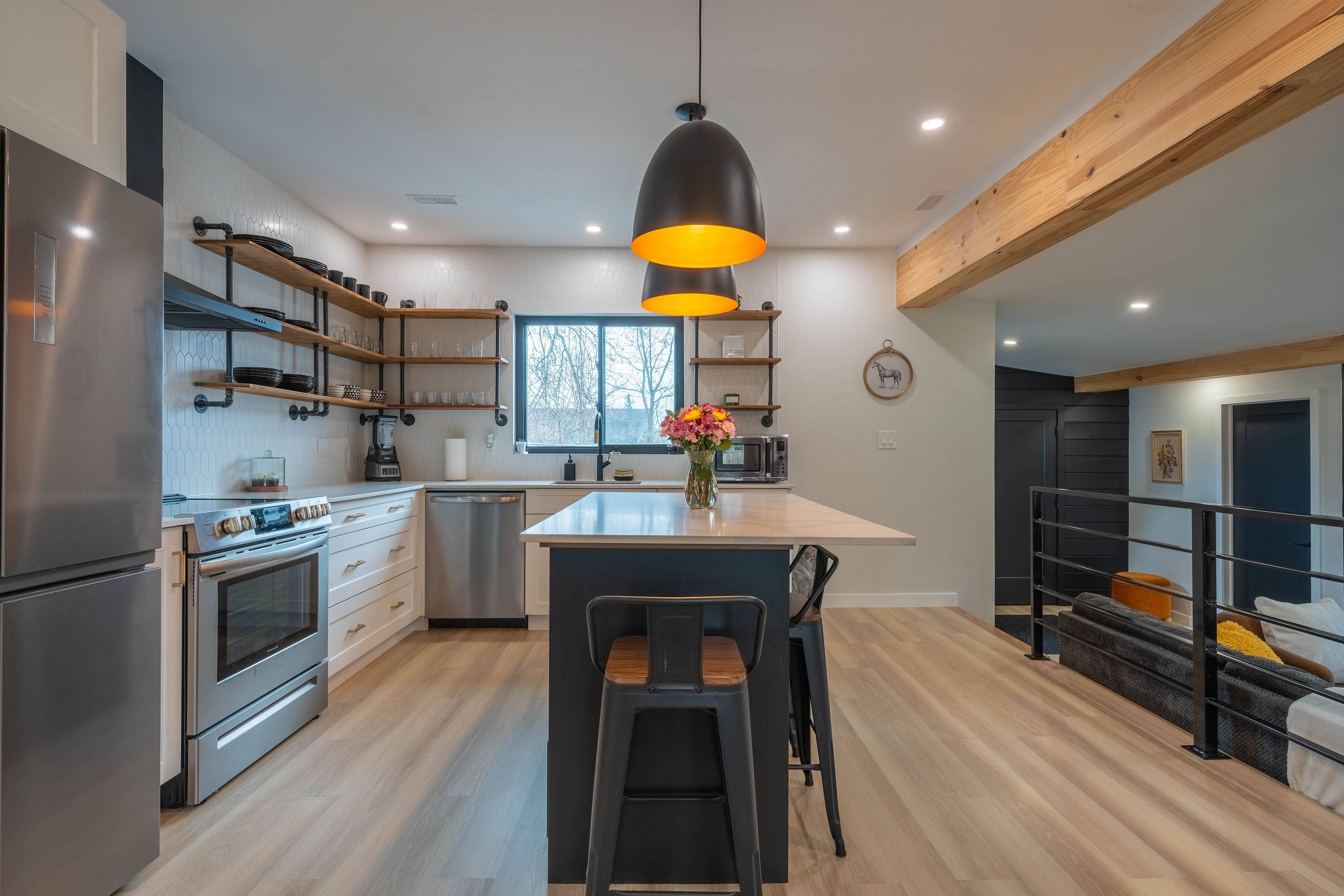 Port Colborne, ON L3K 5V3,1368 Lorraine RD