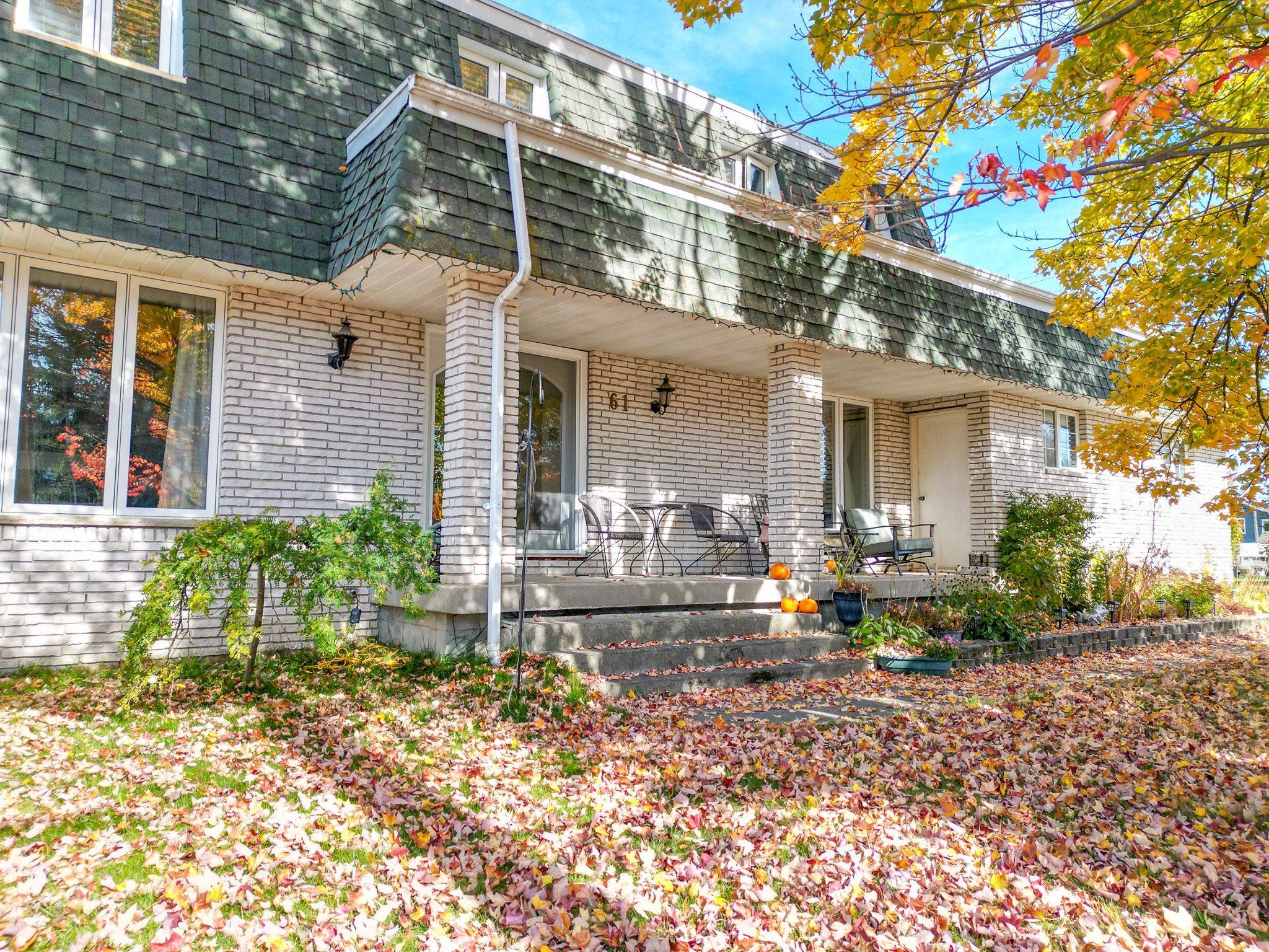 West Nipissing, ON P2B 3A9,61 Third ST