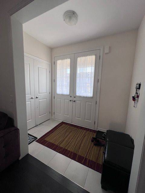 Hamilton, ON L9K 0J7,50 Beasley GRV