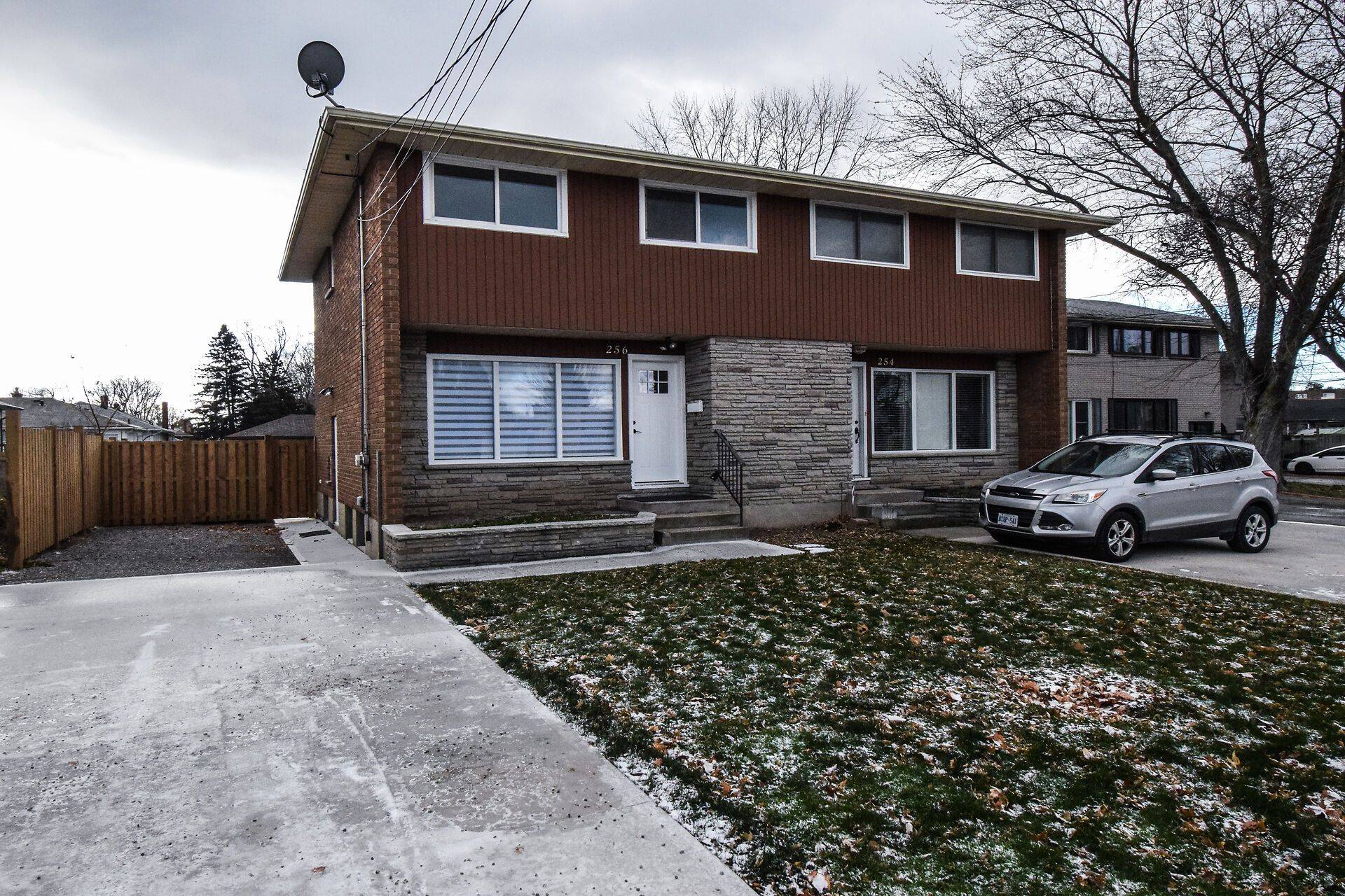 St. Catharines, ON L2N 1H8,256 Scott ST