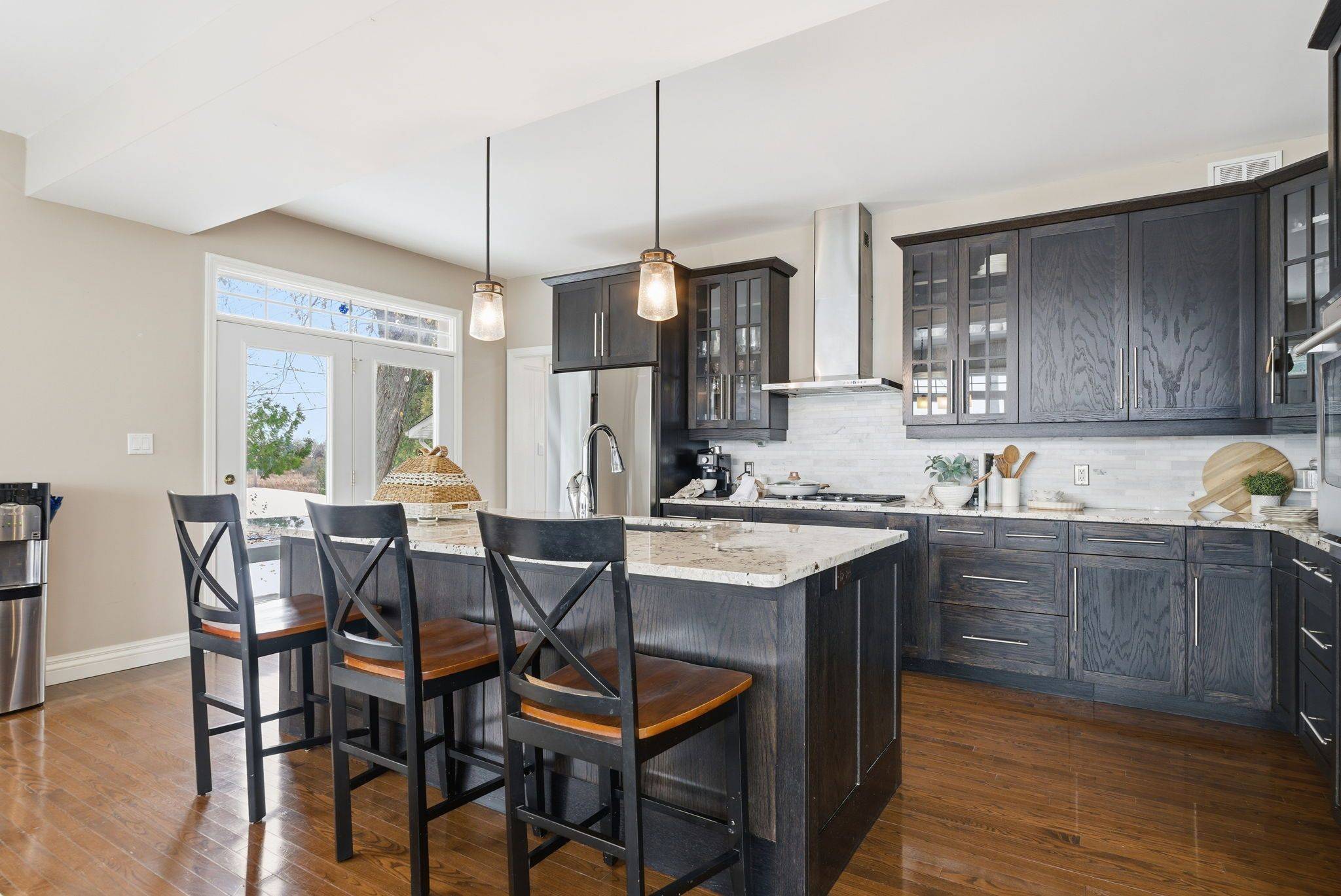 Kawartha Lakes, ON K9J 6X3,7 Peninsula DR