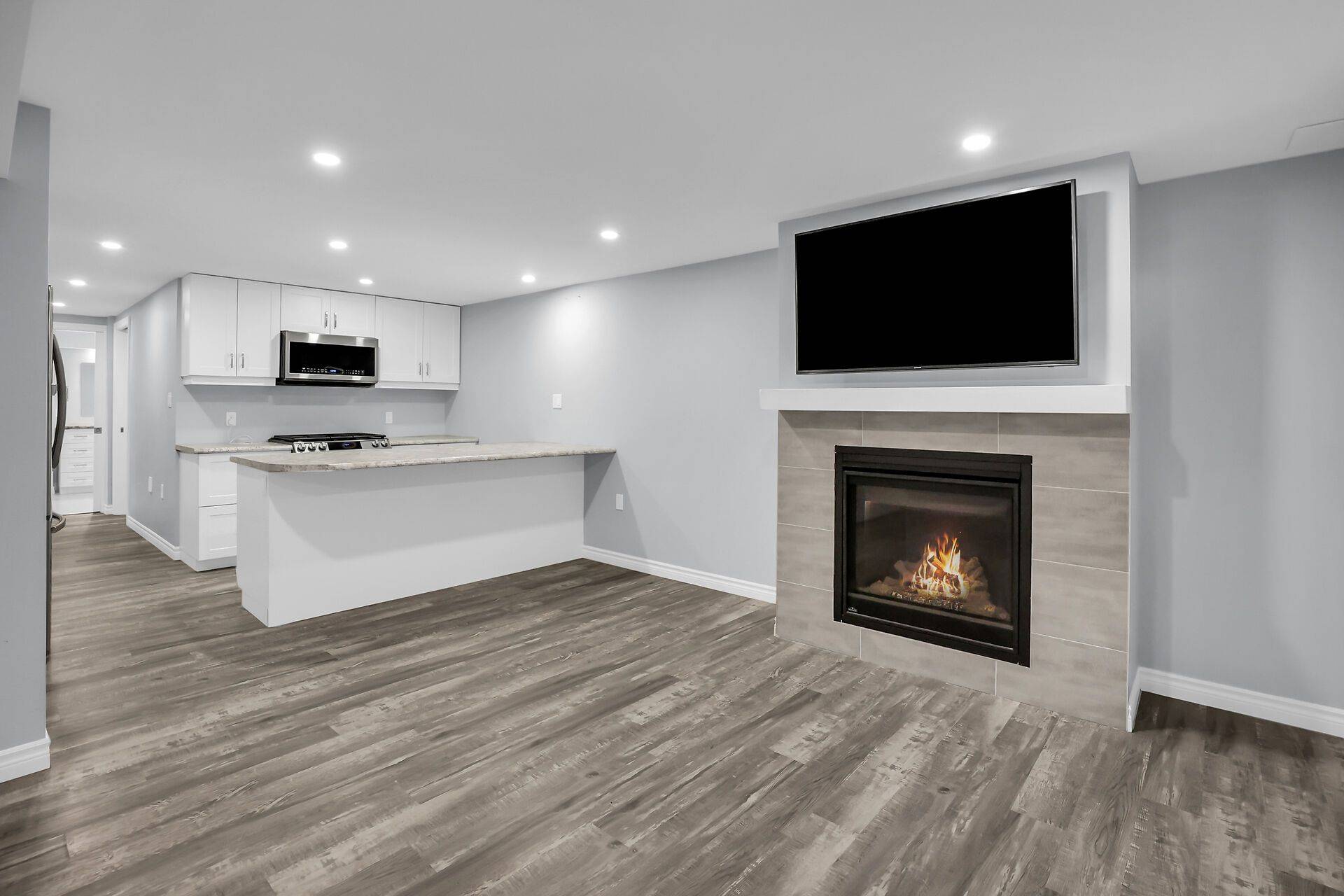 Lincoln, ON L0R 1B5,4423 Dennis AVE