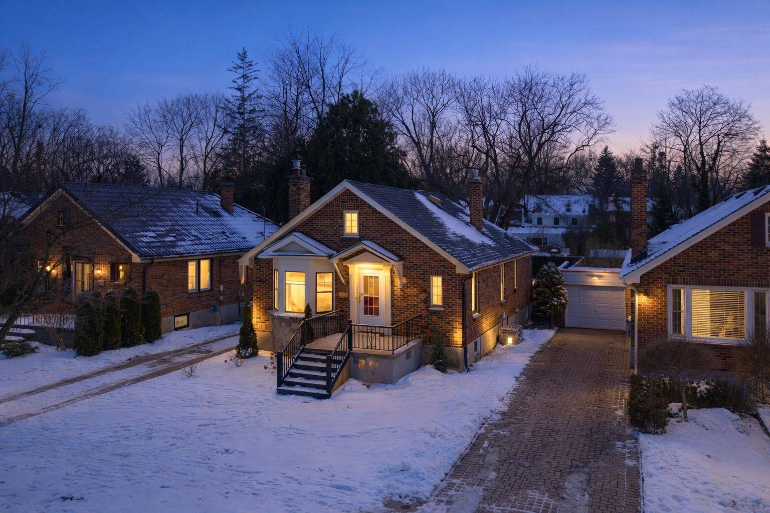 London East, ON N5Y 2T8,961 Harrison AVE