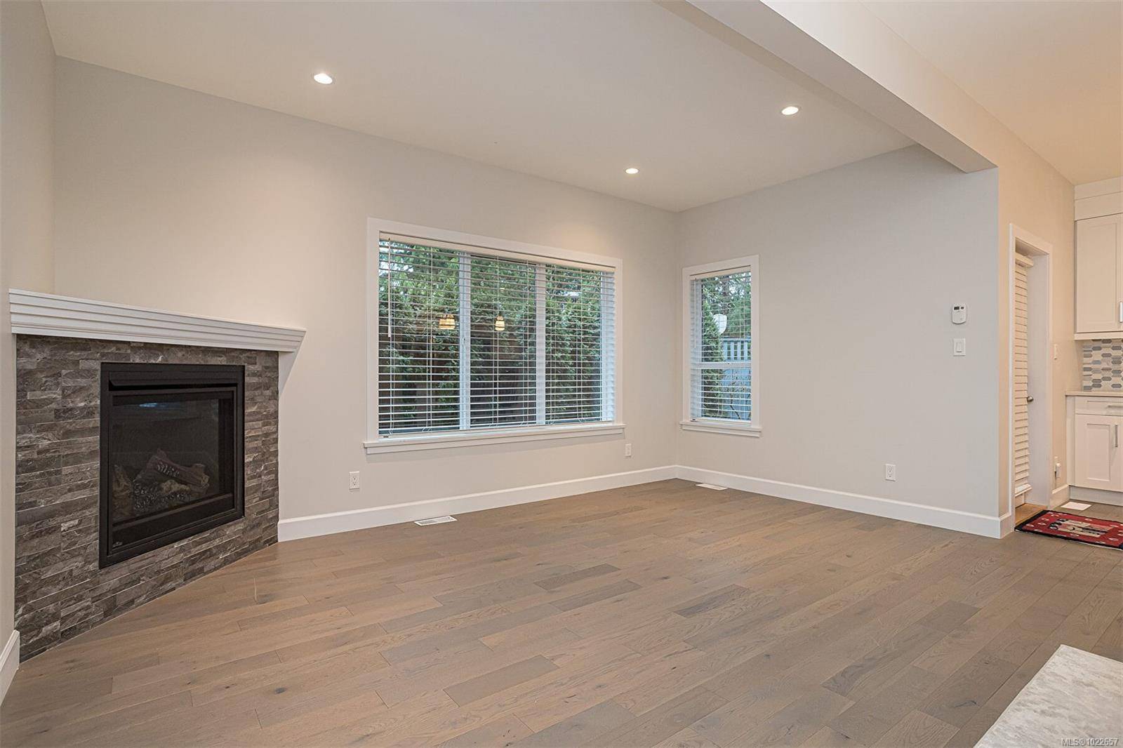 Duncan, BC V9L 0E1,5607 Capstone Pl