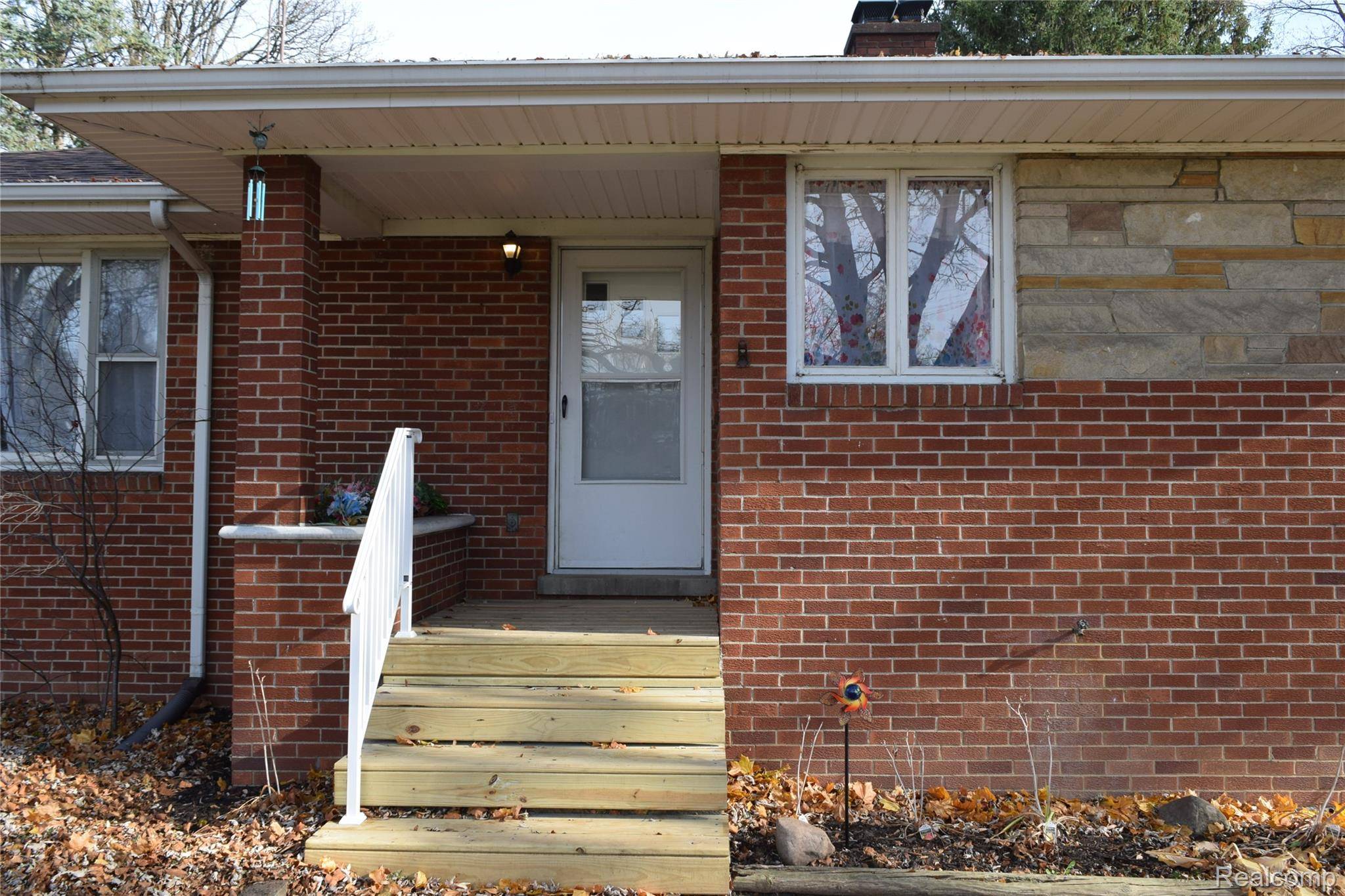 Burton, MI 48509,2446 Lanning DR