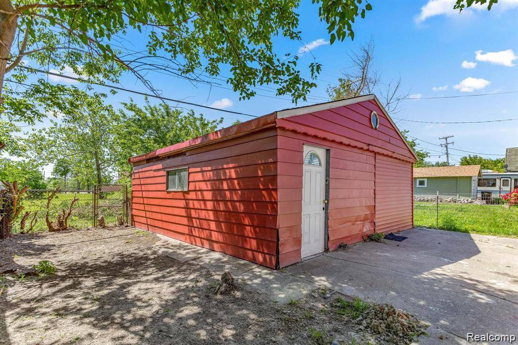 Detroit, MI 48206,2947 GLYNN