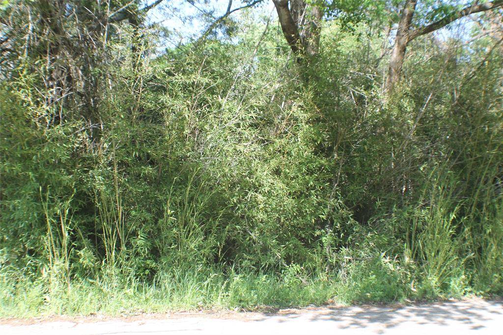 Tool, TX 75143,1004 Owhyhe Road