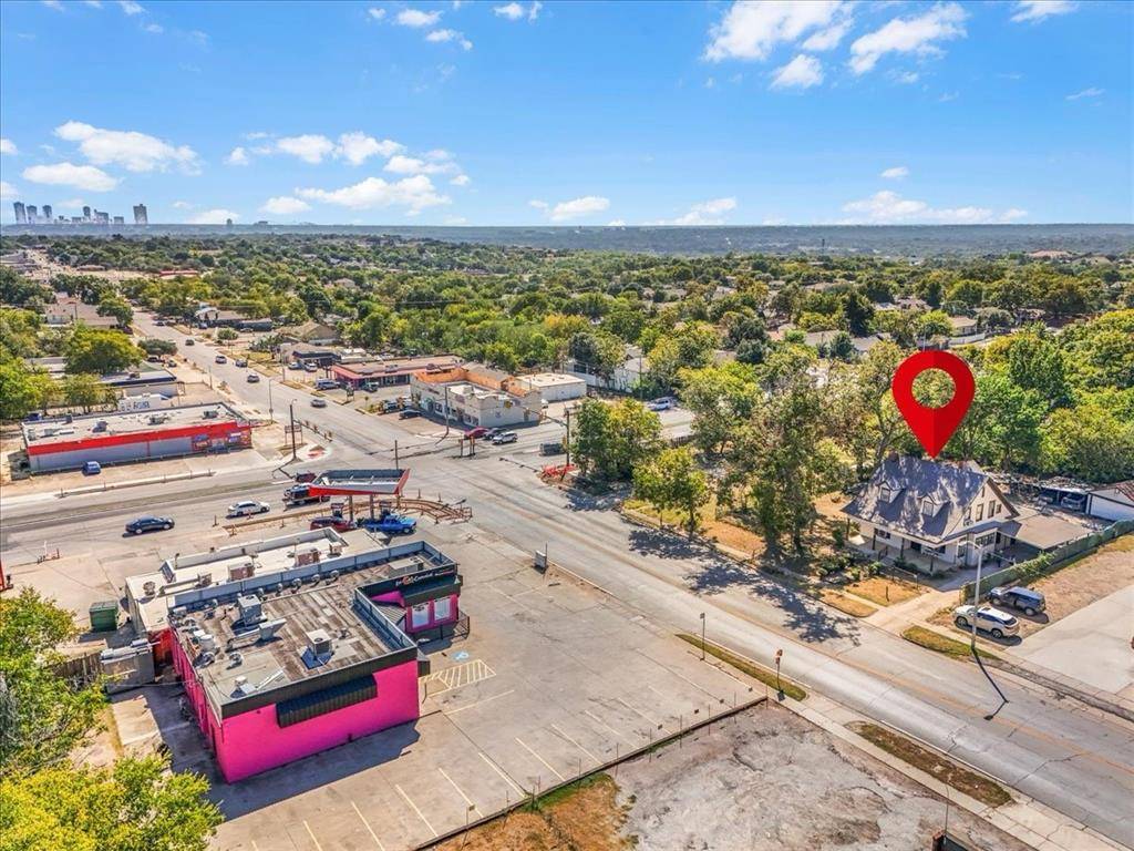 Fort Worth, TX 76106,2709 Azle Avenue