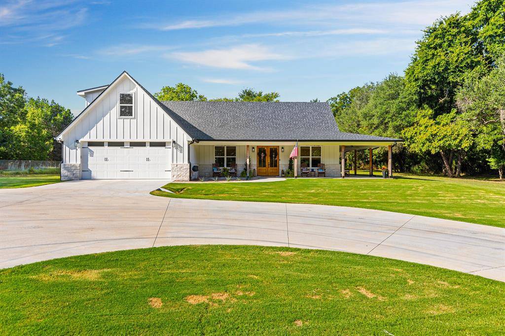 Valley Mills, TX 76689,428 12th Street