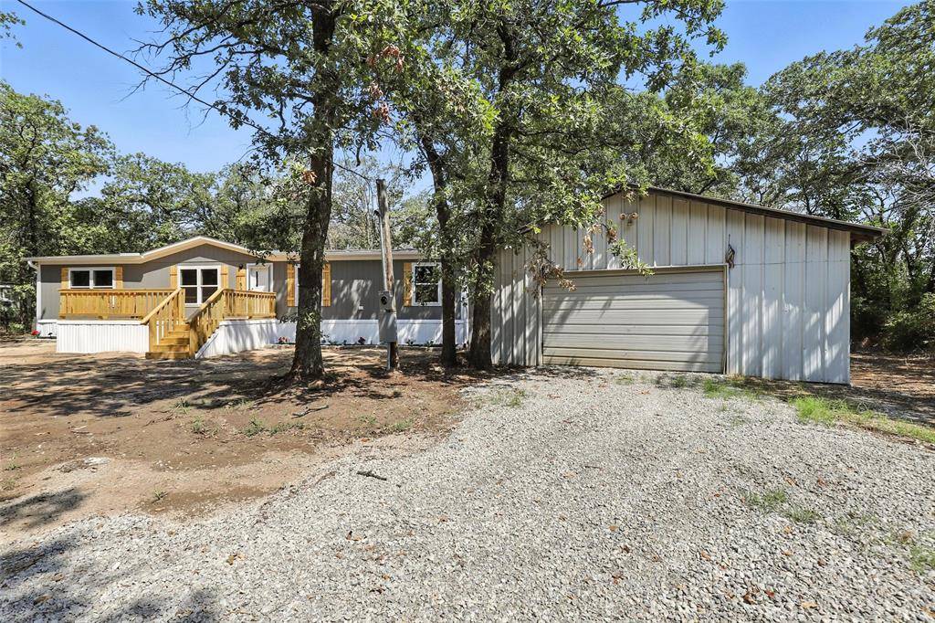 Azle, TX 76020,152 Jody Lane