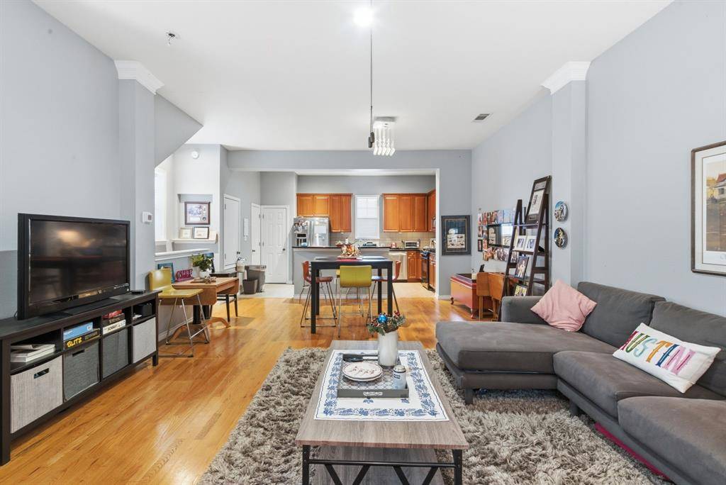 Fort Worth, TX 76116,3815 Birkdale Drive