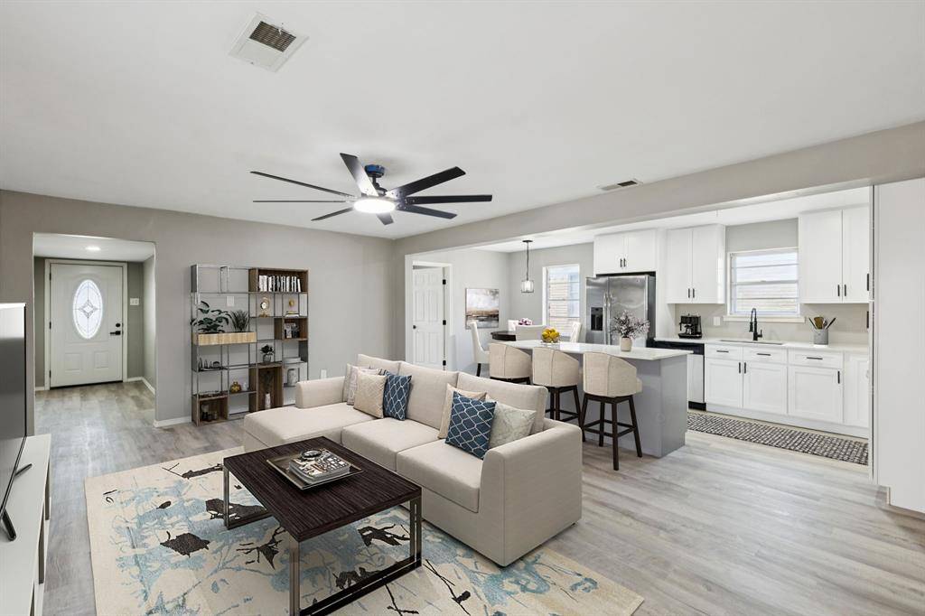 Dallas, TX 75227,9643 Altacrest Drive