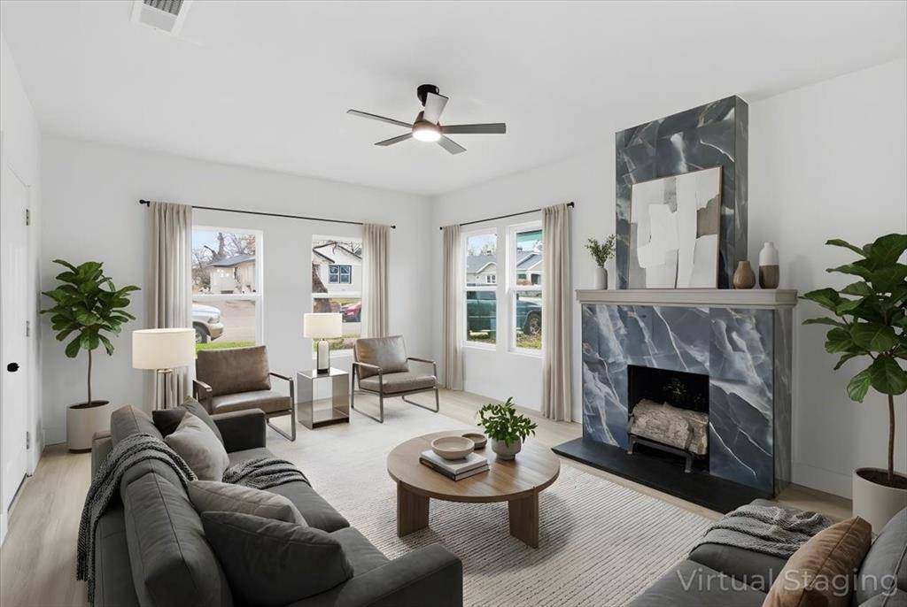 Fort Worth, TX 76104,933 E Ramsey Avenue