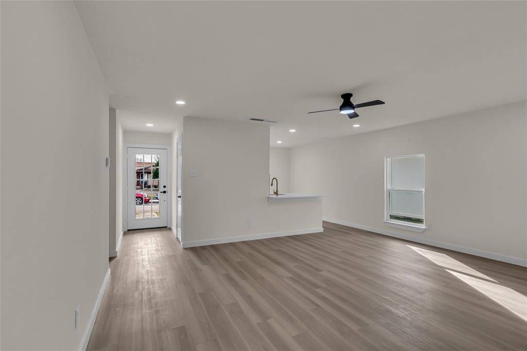 Allen, TX 75002,913 Roaming Road Drive