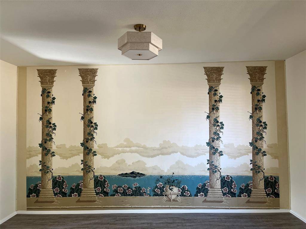 Dallas, TX 75248,6646 Hillwood Lane