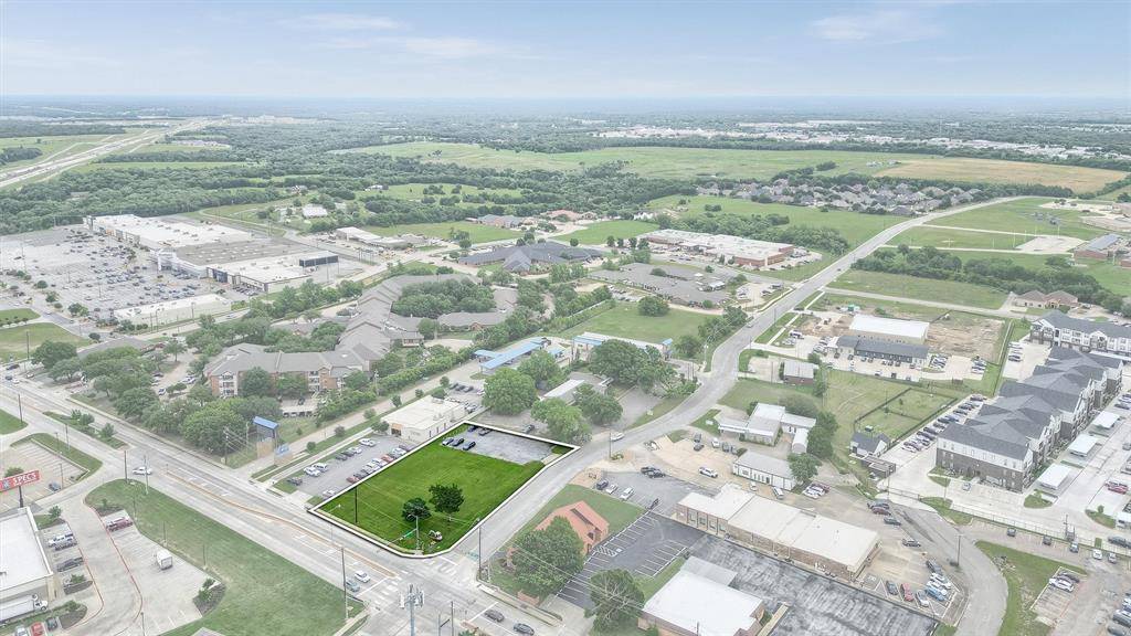 Sherman, TX 75090,815 E Pecan Grove