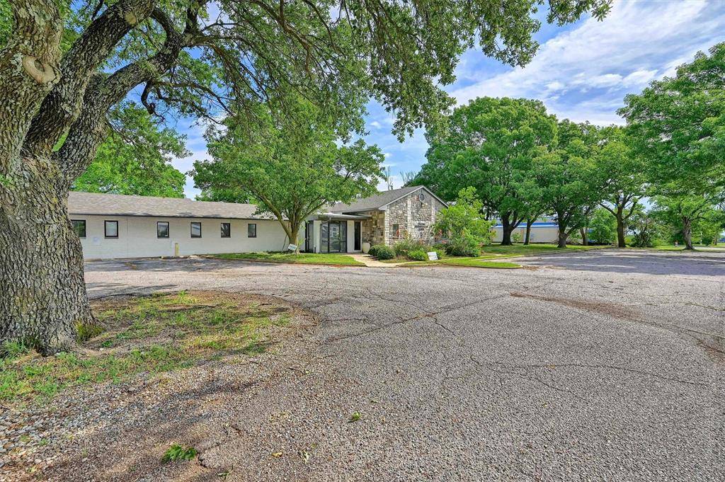 Sherman, TX 75090,815 Pecan Grove Road E