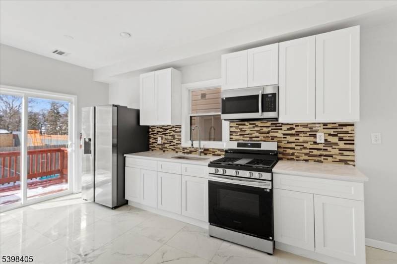 Irvington Twp., NJ 07111,858 Lyons Ave