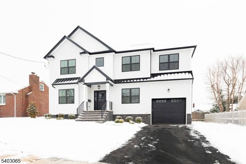 Edison Twp., NJ 08837,86 Albert Ave