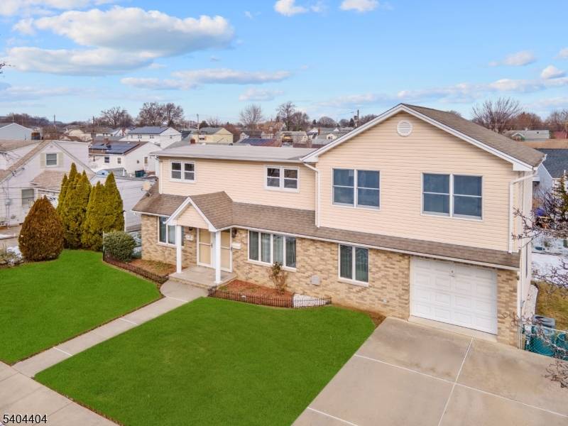 Clifton City, NJ 07012,190 Martin Ave