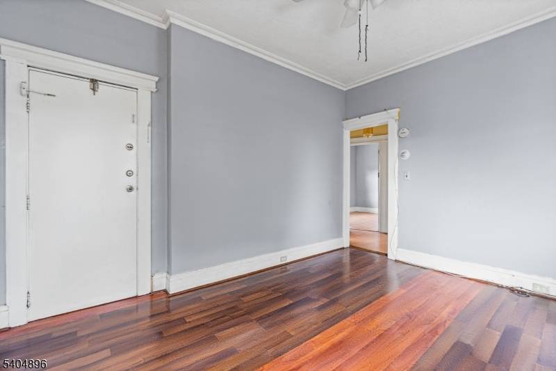 Elizabeth City, NJ 07208,109 Orchard St