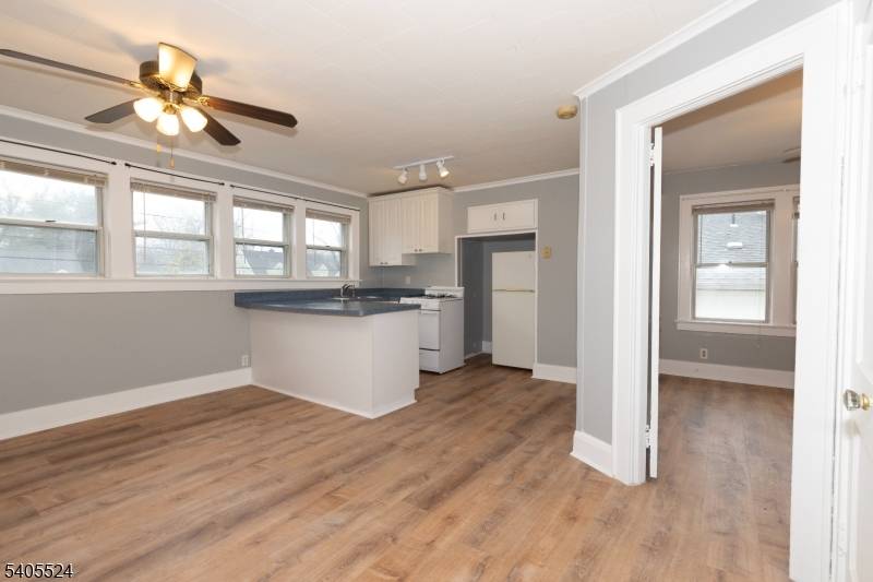 Garwood Boro, NJ 07027,252 Beech Ave