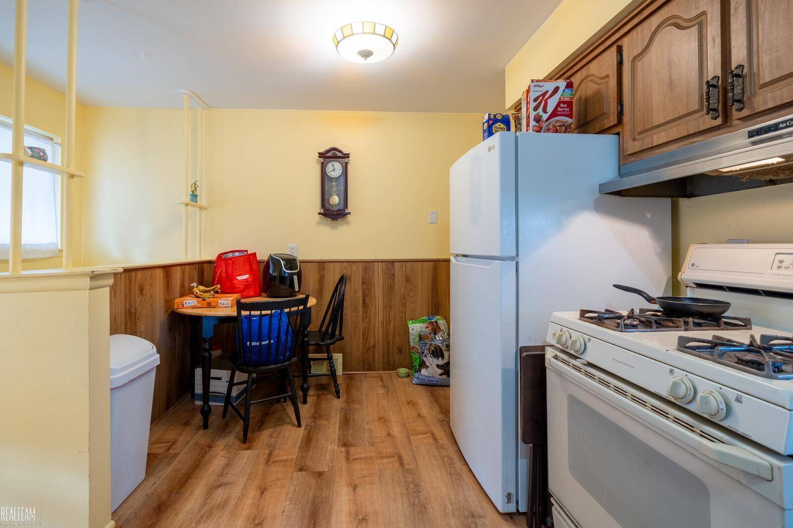 Saint Clair Shores, MI 48081,21612 Bon Brae ST