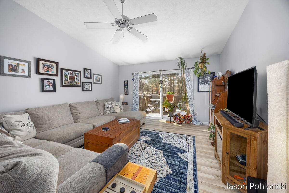 Rockford, MI 49341,4916 Castle Hill CT NE