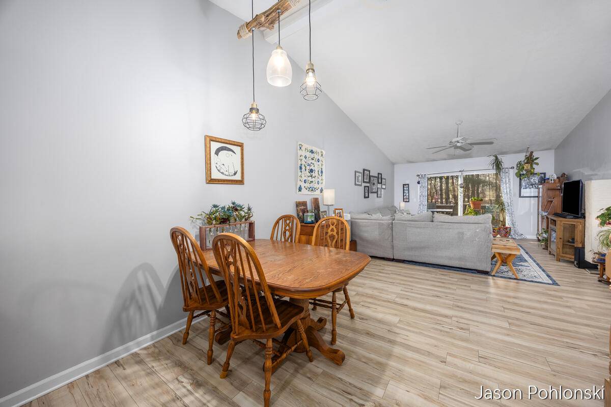 Rockford, MI 49341,4916 Castle Hill CT NE