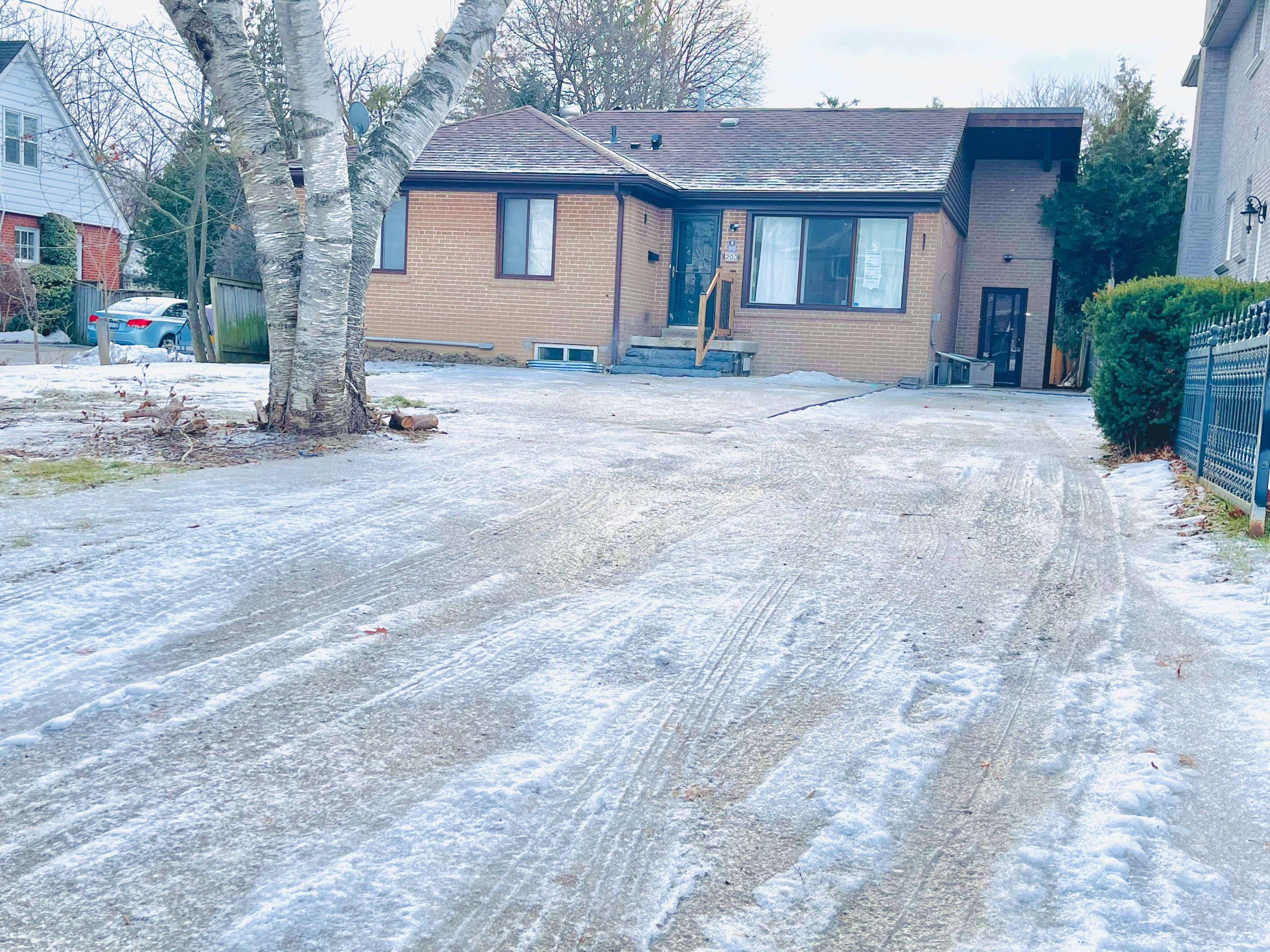 Toronto C14, ON M2N 4C9,203 MCKEE AVE #BSMT