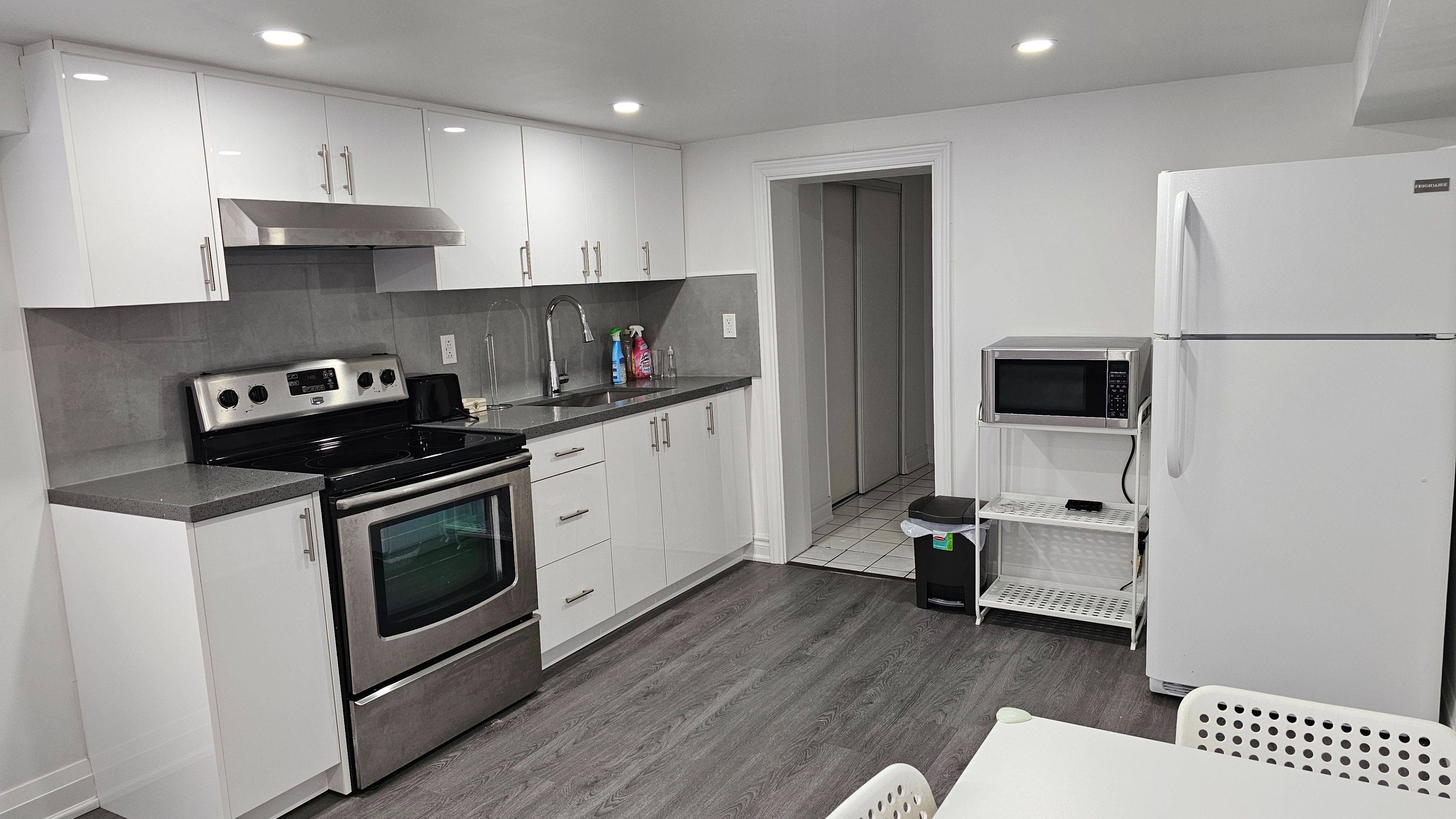 Toronto E08, ON M1K 3X7,2 Maretta AVE #Basement #B