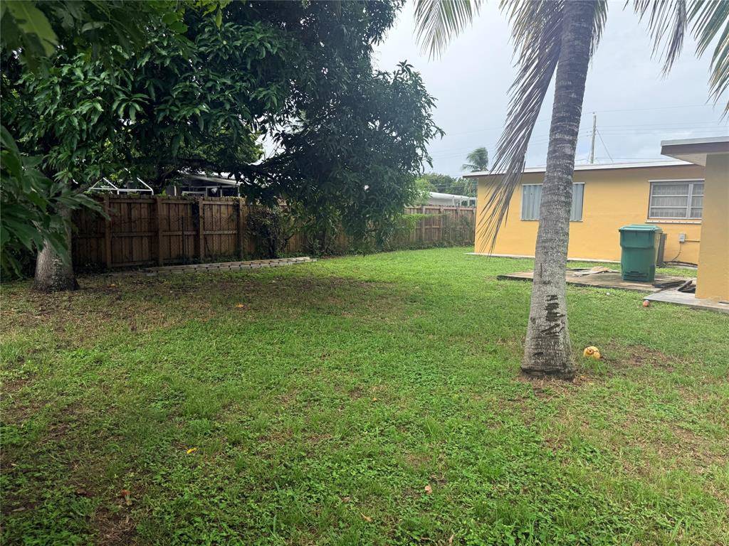 Miami Gardens, FL 33055,19425 NW 39th Ave