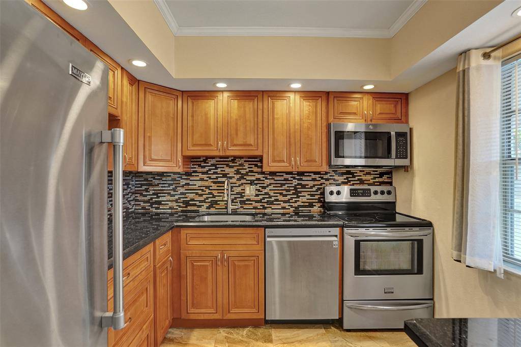 Margate, FL 33063,651 NW 80th Ter #207