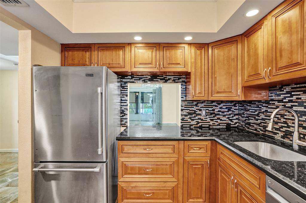 Margate, FL 33063,651 NW 80th Ter #207