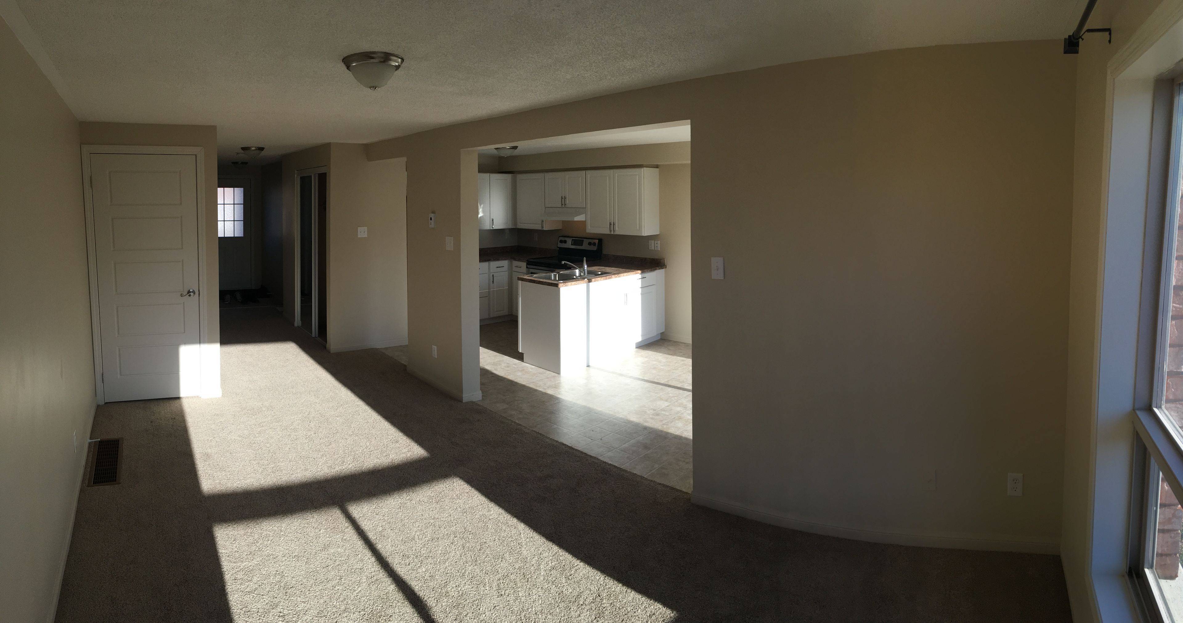 Barrie, ON L4N 9L1,141 Black Cherry CRES