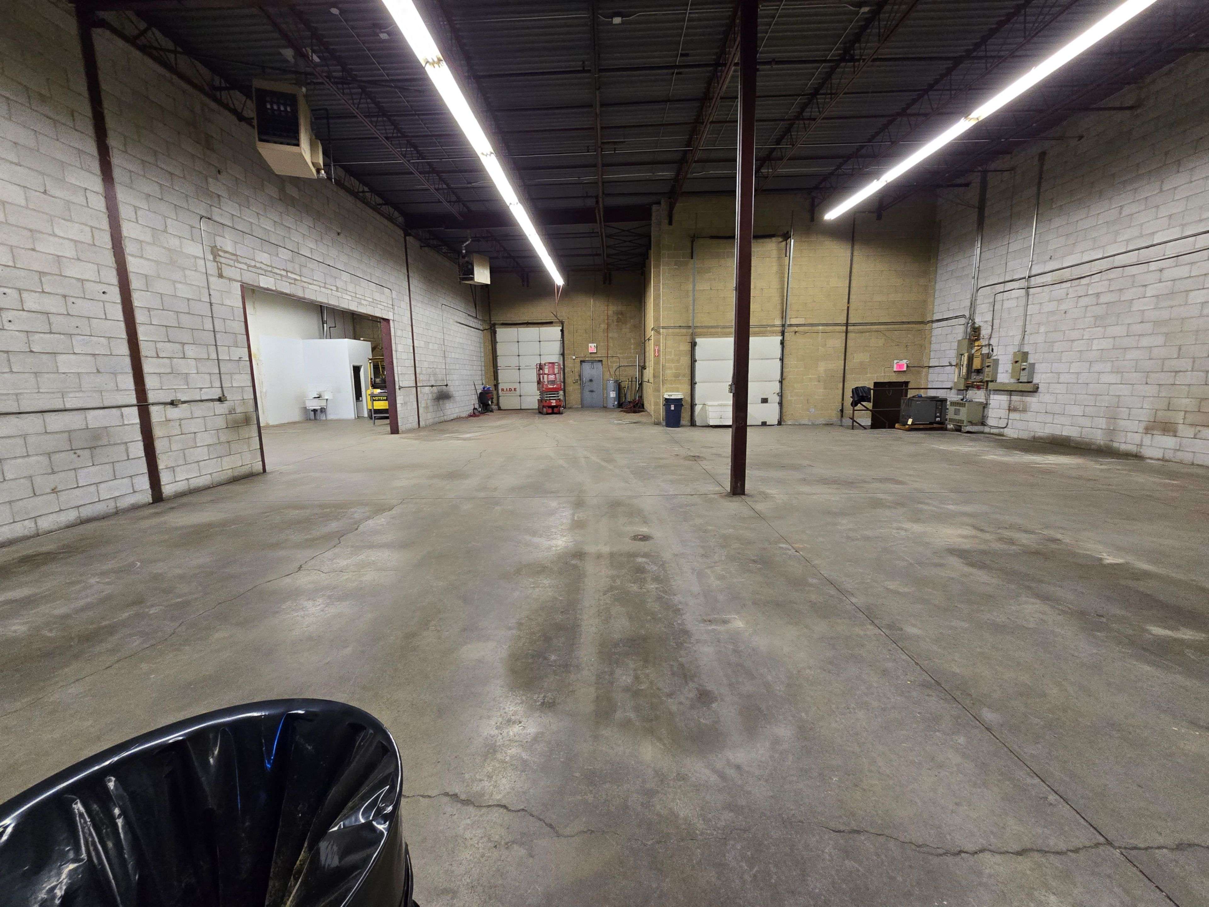 Milton, ON L9T 5B3,150 Nipissing RD #7-8