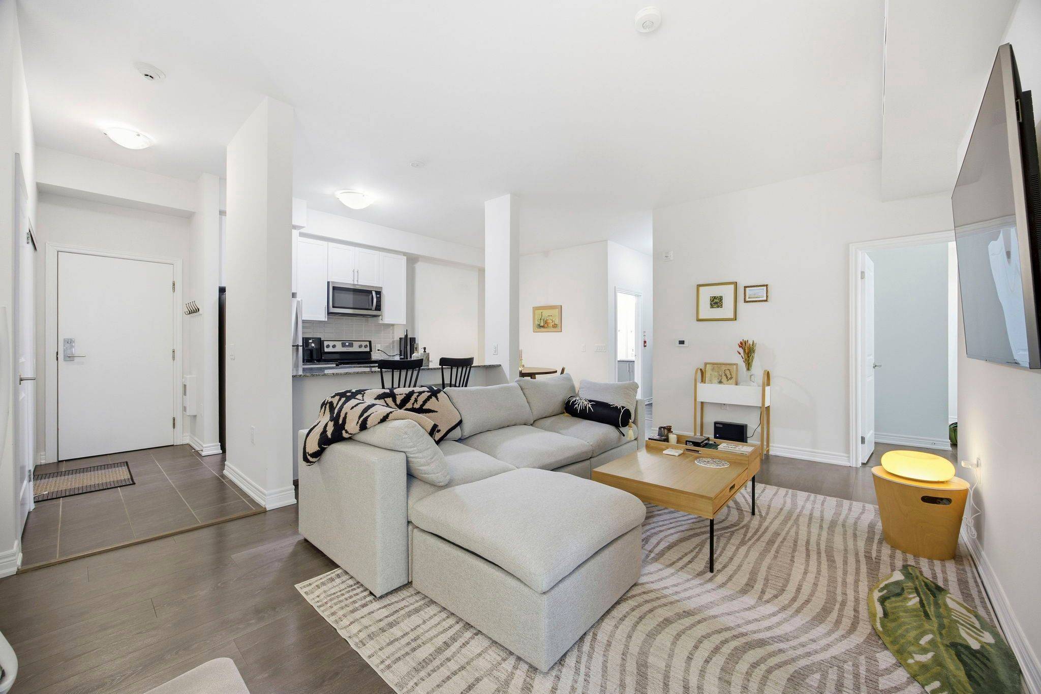 Oakville, ON L6M 1P5,2388 Khalsa Gate #101