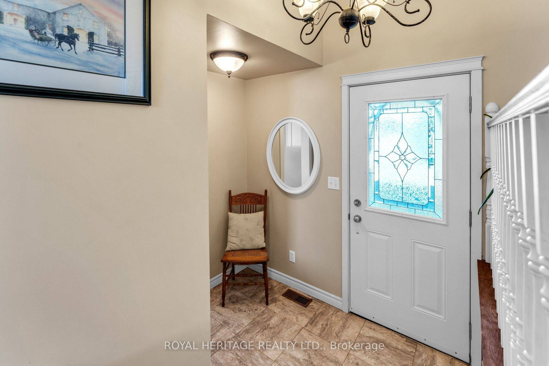 Front Of Leeds & Seeleys Bay, ON K0E 1L0,589 County 2 RD