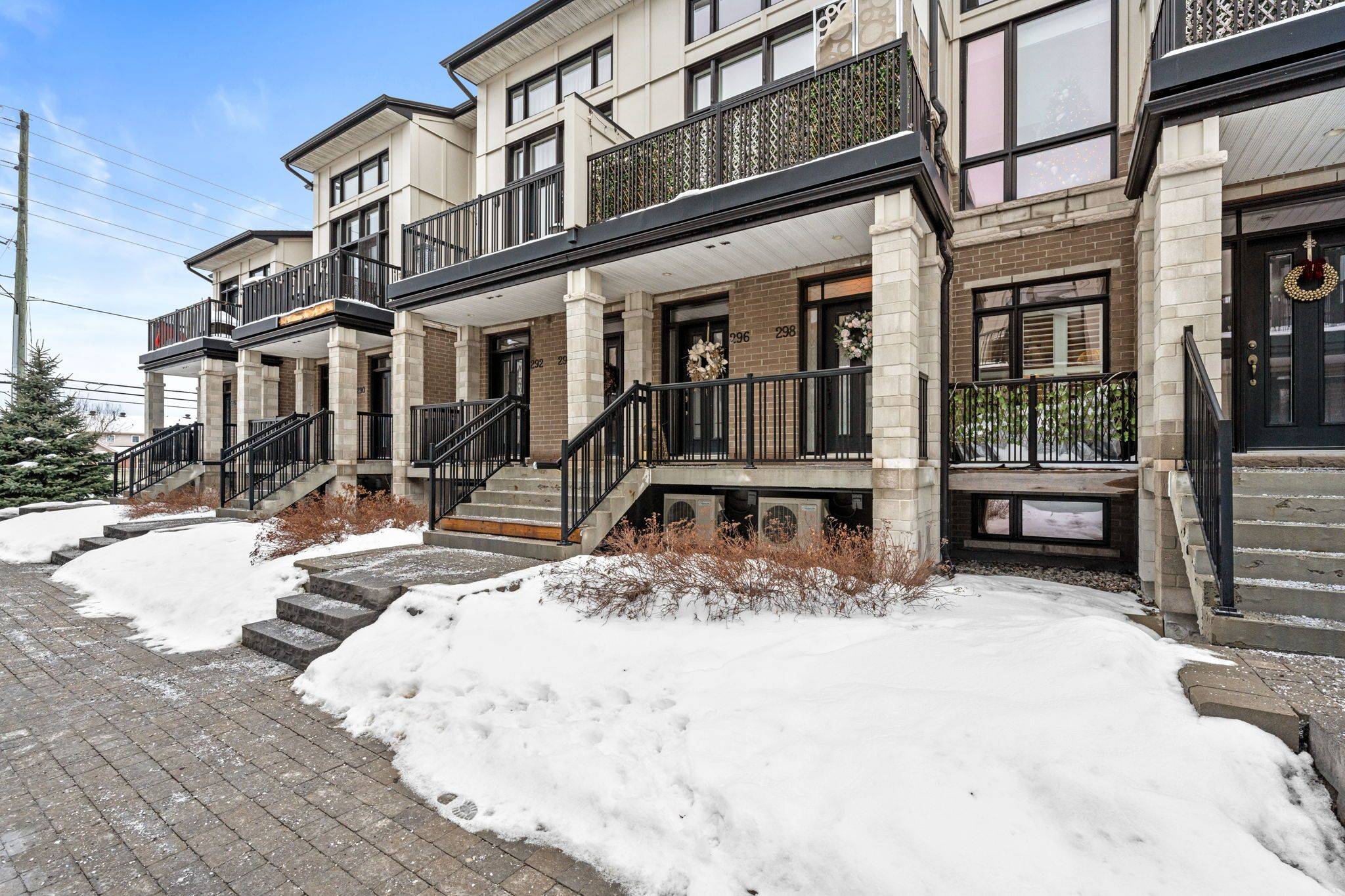 Blossom Park - Airport And Area, ON K4M 0G7,298 Pembina Private