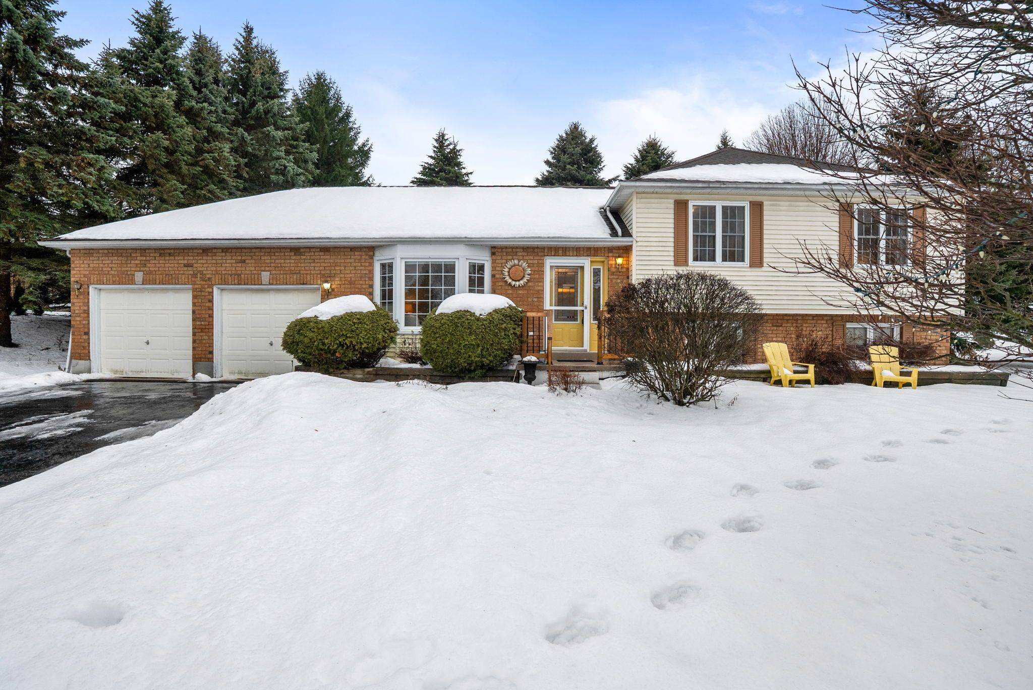 Port Hope, ON L1A 4G8,12 Lyall PL