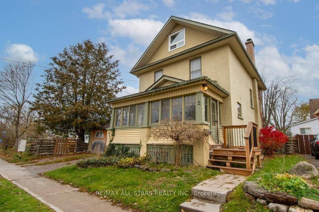 Kawartha Lakes, ON K9V 1R1,2 St. Patrick ST