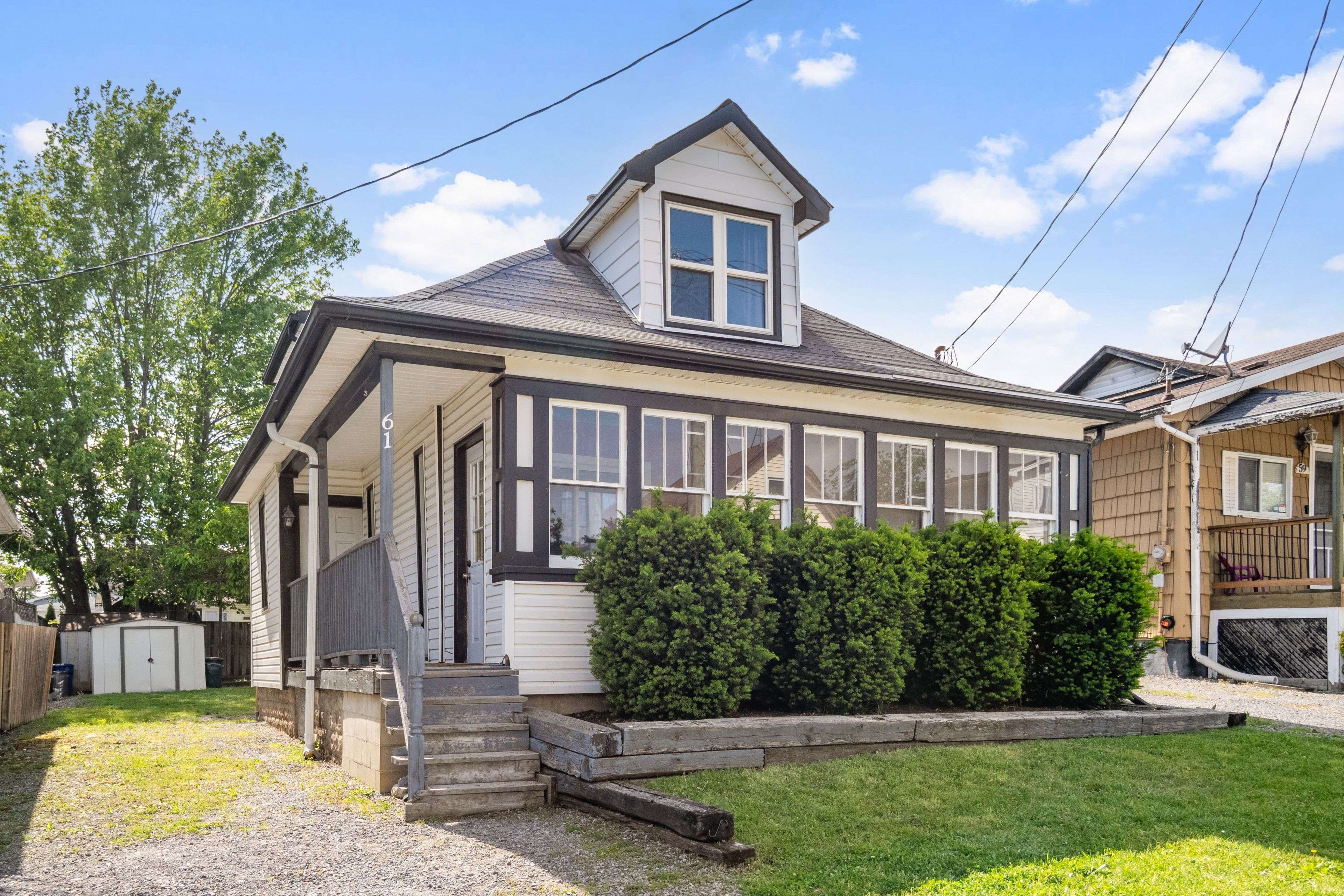 Thorold, ON L2V 3V9,61 Patricia ST