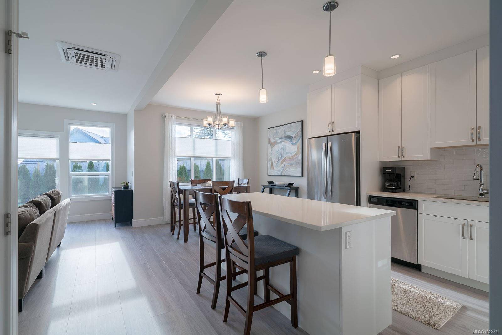 Nanaimo, BC V9T 0L4,2013 Mountain Vista Dr