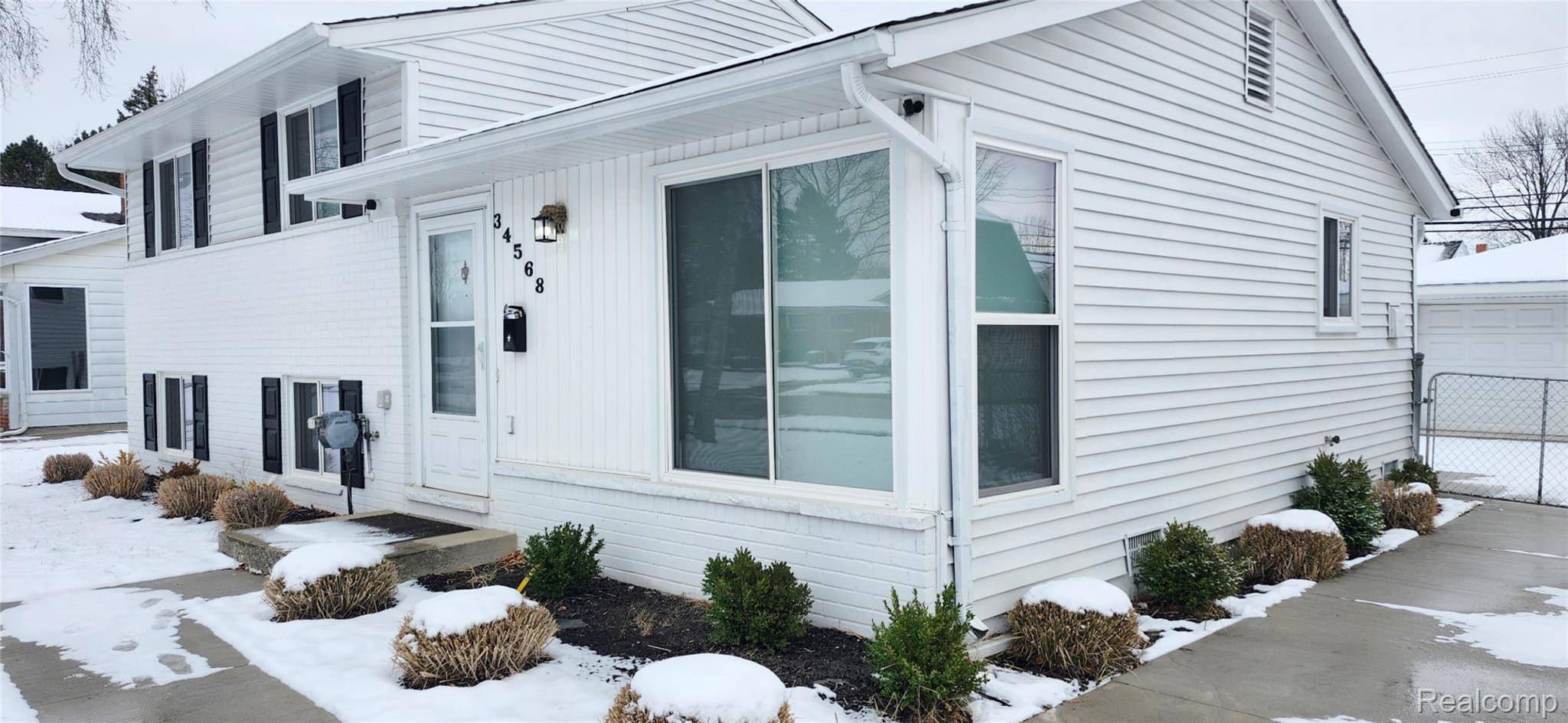 Sterling Heights, MI 48310,34568 Viceroy DR