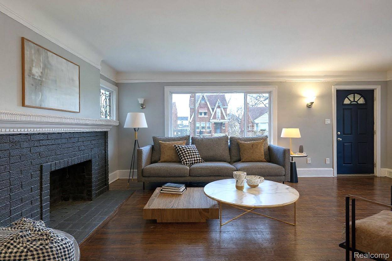 Detroit, MI 48227,15721 Mansfield ST