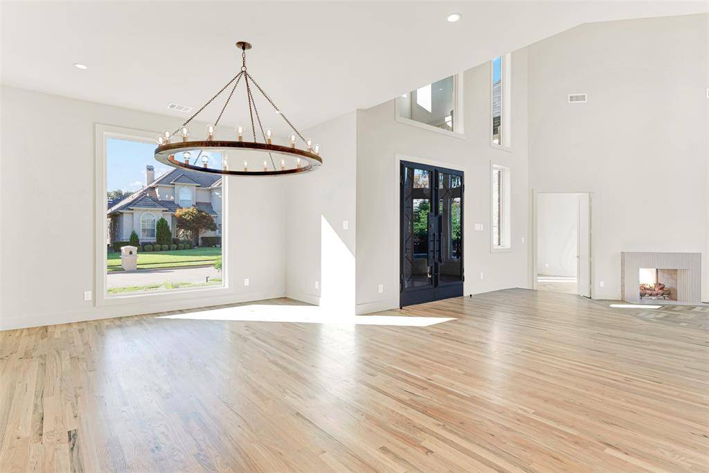 Plano, TX 75093,5948 KING WILLIAM Drive