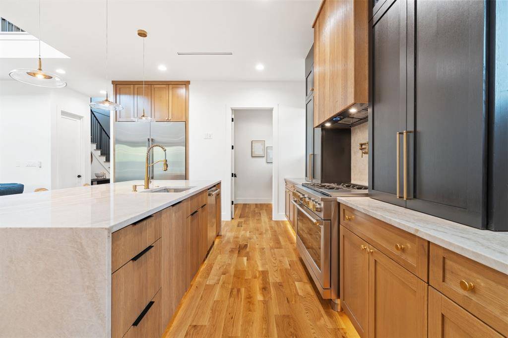 Dallas, TX 75220,3884 Cortez Drive