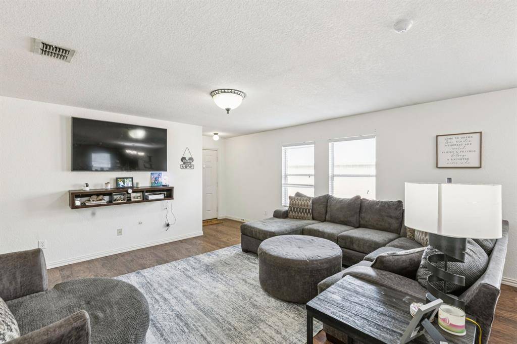 Fort Worth, TX 76179,4904 Parkrise Drive