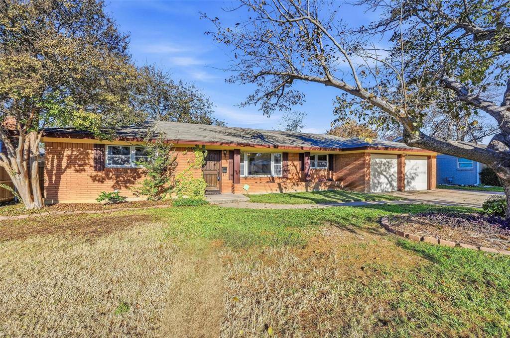 Fort Worth, TX 76133,6112 Trail Lake Drive